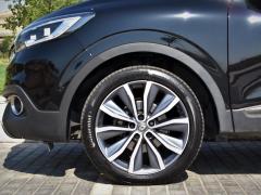 https://www.autoroyal.es/media/com_expautospro/images/big/turismos_todo_terrenos_y_furgonetas_renault_kadjar_612a197fcc606.JPG