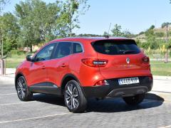https://www.autoroyal.es/media/com_expautospro/images/big/turismos_todo_terrenos_y_furgonetas_renault_kadjar_629a4fa3e909e.JPG