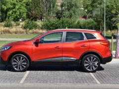 https://www.autoroyal.es/media/com_expautospro/images/big/turismos_todo_terrenos_y_furgonetas_renault_kadjar_629a4fa3e929c.JPG