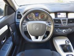 https://www.autoroyal.es/media/com_expautospro/images/big/turismos_todo_terrenos_y_furgonetas_renault_laguna_6a1ea60c30792.JPG