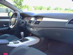 https://www.autoroyal.es/media/com_expautospro/images/big/turismos_todo_terrenos_y_furgonetas_renault_laguna_6a1ea612a9609.JPG