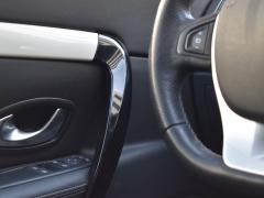 https://www.autoroyal.es/media/com_expautospro/images/big/turismos_todo_terrenos_y_furgonetas_renault_laguna_6a1ea612c34d2.JPG