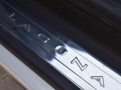 https://www.autoroyal.es/media/com_expautospro/images/big/turismos_todo_terrenos_y_furgonetas_renault_laguna_6a1ea615130b1.JPG