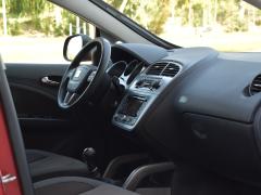 https://www.autoroyal.es/media/com_expautospro/images/big/turismos_todo_terrenos_y_furgonetas_seat_altea_xl_631337c2f3f4f.JPG