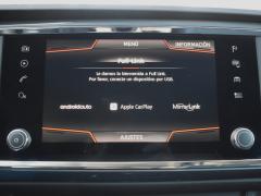 https://www.autoroyal.es/media/com_expautospro/images/big/turismos_todo_terrenos_y_furgonetas_seat_ateca_68fa097a44043.JPG