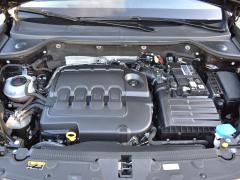 https://www.autoroyal.es/media/com_expautospro/images/big/turismos_todo_terrenos_y_furgonetas_seat_ateca_68fa097ca9404.JPG