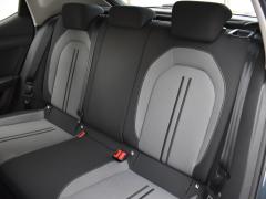 https://www.autoroyal.es/media/com_expautospro/images/big/turismos_todo_terrenos_y_furgonetas_seat_leon_673f53a41dffb.JPG