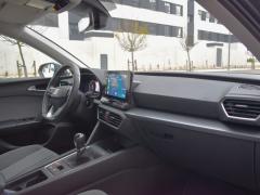 https://www.autoroyal.es/media/com_expautospro/images/big/turismos_todo_terrenos_y_furgonetas_seat_leon_673f53a72f22b.JPG
