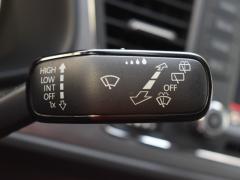 https://www.autoroyal.es/media/com_expautospro/images/big/turismos_todo_terrenos_y_furgonetas_seat_leon_686912a511c15.JPG