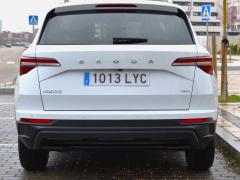 https://www.autoroyal.es/media/com_expautospro/images/big/turismos_todo_terrenos_y_furgonetas_skoda_karoq_69aeb81bbb4e3.JPG