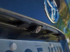 https://www.autoroyal.es/media/com_expautospro/images/big/turismos_todo_terrenos_y_furgonetas_toyota_c_hr_60f1a9f47342f.JPG