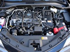 https://www.autoroyal.es/media/com_expautospro/images/big/turismos_todo_terrenos_y_furgonetas_toyota_c_hr_6ab6b496ee3ab.JPG