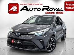 https://www.autoroyal.es/media/com_expautospro/images/big/turismos_todo_terrenos_y_furgonetas_toyota_c_hr_6ad0b0f2ee589.png