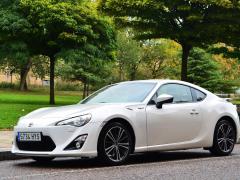 https://www.autoroyal.es/media/com_expautospro/images/big/turismos_todo_terrenos_y_furgonetas_toyota_gt86_5da9d76be8b3c.JPG