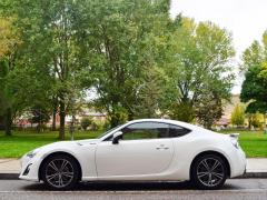https://www.autoroyal.es/media/com_expautospro/images/big/turismos_todo_terrenos_y_furgonetas_toyota_gt86_5da9d7716e067.JPG