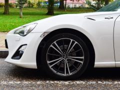 https://www.autoroyal.es/media/com_expautospro/images/big/turismos_todo_terrenos_y_furgonetas_toyota_gt86_5da9d77353da3.JPG