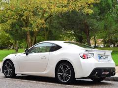 https://www.autoroyal.es/media/com_expautospro/images/big/turismos_todo_terrenos_y_furgonetas_toyota_gt86_5da9d786ac96c.JPG