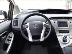 https://www.autoroyal.es/media/com_expautospro/images/big/turismos_todo_terrenos_y_furgonetas_toyota_prius_62b040d730aff.JPG