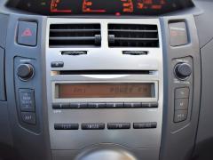 https://www.autoroyal.es/media/com_expautospro/images/big/turismos_todo_terrenos_y_furgonetas_toyota_yaris_62740fb22bcae.JPG