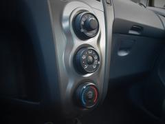 https://www.autoroyal.es/media/com_expautospro/images/big/turismos_todo_terrenos_y_furgonetas_toyota_yaris_62740fb28227b.JPG