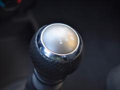 https://www.autoroyal.es/media/com_expautospro/images/big/turismos_todo_terrenos_y_furgonetas_toyota_yaris_62740fb350a9f.JPG