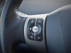https://www.autoroyal.es/media/com_expautospro/images/big/turismos_todo_terrenos_y_furgonetas_toyota_yaris_62740fb37b702.JPG