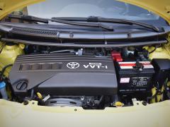 https://www.autoroyal.es/media/com_expautospro/images/big/turismos_todo_terrenos_y_furgonetas_toyota_yaris_62740fb89a334.JPG