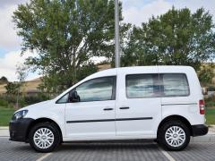 https://www.autoroyal.es/media/com_expautospro/images/big/turismos_todo_terrenos_y_furgonetas_volkswagen_caddy_6131054638672.JPG