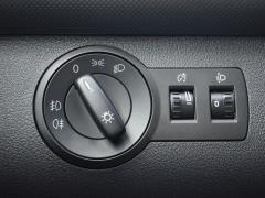 https://www.autoroyal.es/media/com_expautospro/images/big/turismos_todo_terrenos_y_furgonetas_volkswagen_caddy_6131054db7c0e.JPG