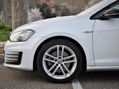 https://www.autoroyal.es/media/com_expautospro/images/big/turismos_todo_terrenos_y_furgonetas_volkswagen_golf_6041245c7449e.JPG