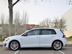 https://www.autoroyal.es/media/com_expautospro/images/big/turismos_todo_terrenos_y_furgonetas_volkswagen_golf_6041245d74388.JPG