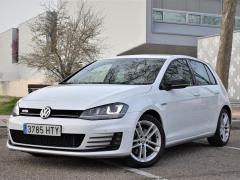 https://www.autoroyal.es/media/com_expautospro/images/big/turismos_todo_terrenos_y_furgonetas_volkswagen_golf_6041245e1c643.JPG