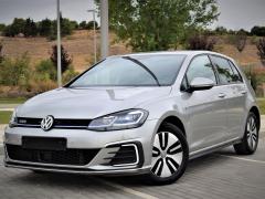 https://www.autoroyal.es/media/com_expautospro/images/big/turismos_todo_terrenos_y_furgonetas_volkswagen_golf_613642d689c02.JPG
