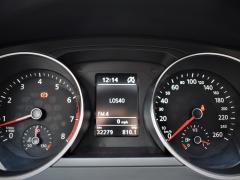https://www.autoroyal.es/media/com_expautospro/images/big/turismos_todo_terrenos_y_furgonetas_volkswagen_jetta_6172861287aa6.JPG