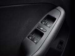 https://www.autoroyal.es/media/com_expautospro/images/big/turismos_todo_terrenos_y_furgonetas_volkswagen_jetta_6172867631cb1.JPG