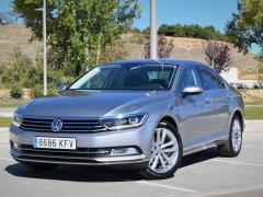 https://www.autoroyal.es/media/com_expautospro/images/big/turismos_todo_terrenos_y_furgonetas_volkswagen_passat_616081cf5eb29.JPG