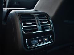 https://www.autoroyal.es/media/com_expautospro/images/big/turismos_todo_terrenos_y_furgonetas_volkswagen_passat_616081e2d375c.JPG