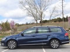 https://www.autoroyal.es/media/com_expautospro/images/big/turismos_todo_terrenos_y_furgonetas_volkswagen_passat_623b6696c60ed.JPG