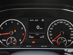 https://www.autoroyal.es/media/com_expautospro/images/big/turismos_todo_terrenos_y_furgonetas_volkswagen_t_cross_675db16989916.JPG