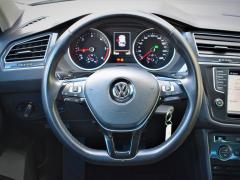 https://www.autoroyal.es/media/com_expautospro/images/big/turismos_todo_terrenos_y_furgonetas_volkswagen_tiguan_5fd8e49f90cf9.JPG