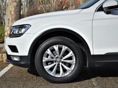 https://www.autoroyal.es/media/com_expautospro/images/big/turismos_todo_terrenos_y_furgonetas_volkswagen_tiguan_5fd8e4a0d3679.JPG