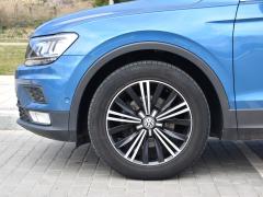 https://www.autoroyal.es/media/com_expautospro/images/big/turismos_todo_terrenos_y_furgonetas_volkswagen_tiguan_6410625ca6092.JPG
