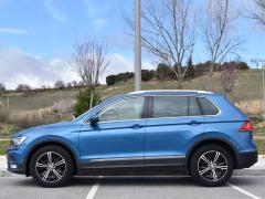 https://www.autoroyal.es/media/com_expautospro/images/big/turismos_todo_terrenos_y_furgonetas_volkswagen_tiguan_6410625dc55ae.JPG