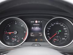 https://www.autoroyal.es/media/com_expautospro/images/big/turismos_todo_terrenos_y_furgonetas_volkswagen_tiguan_6410625f7c861.JPG