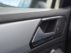 https://www.autoroyal.es/media/com_expautospro/images/big/turismos_todo_terrenos_y_furgonetas_volkswagen_tiguan_64106269841c5.JPG