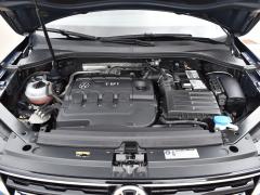 https://www.autoroyal.es/media/com_expautospro/images/big/turismos_todo_terrenos_y_furgonetas_volkswagen_tiguan_6410628276dec.JPG