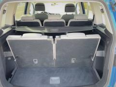 https://www.autoroyal.es/media/com_expautospro/images/big/turismos_todo_terrenos_y_furgonetas_volkswagen_touran_61d867d87d79c.jpg