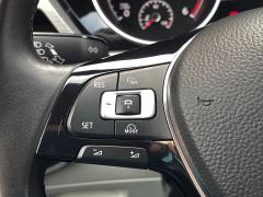 https://www.autoroyal.es/media/com_expautospro/images/big/turismos_todo_terrenos_y_furgonetas_volkswagen_touran_61d867df8a0c6.jpg