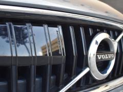 https://www.autoroyal.es/media/com_expautospro/images/big/turismos_todo_terrenos_y_furgonetas_volvo_v40_645935e1bc992.JPG
