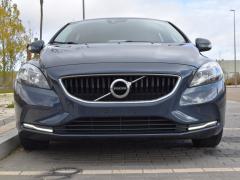 https://www.autoroyal.es/media/com_expautospro/images/big/turismos_todo_terrenos_y_furgonetas_volvo_v40_673dd4dd4a23b.JPG